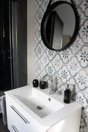 Zentrale * Bielefeld